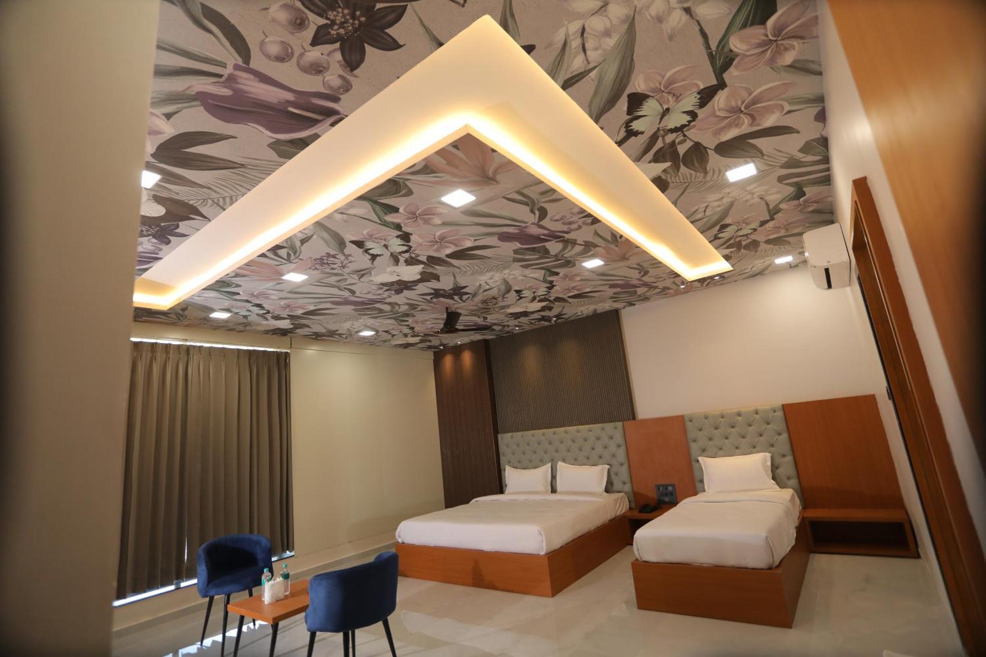 Hotel Pride Of Chittor Chittorgarh Екстериор снимка