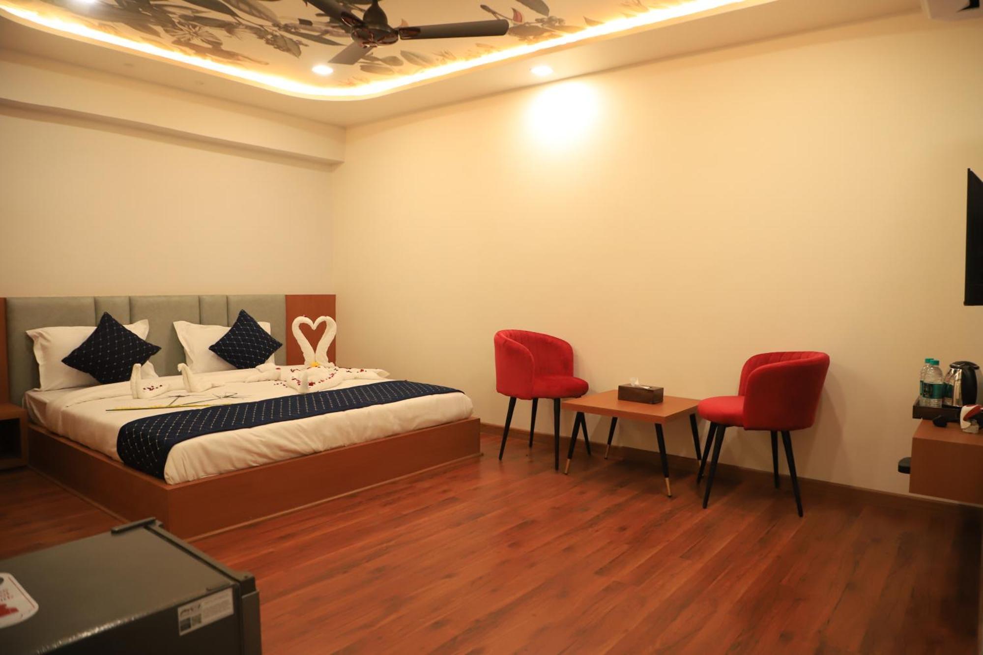 Hotel Pride Of Chittor Chittorgarh Екстериор снимка