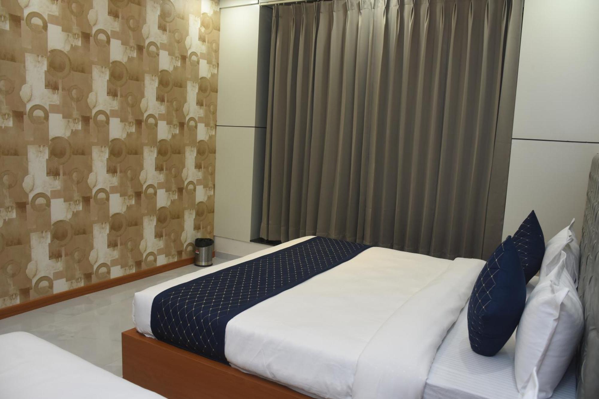 Hotel Pride Of Chittor Chittorgarh Екстериор снимка