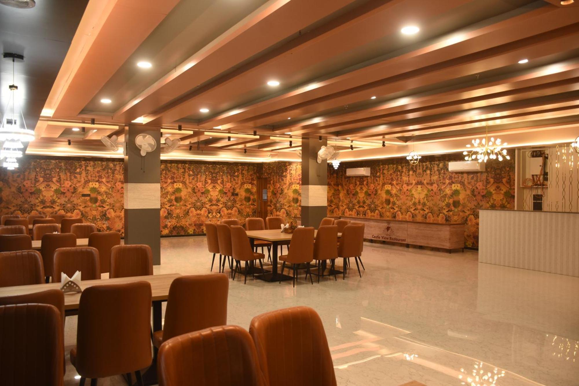Hotel Pride Of Chittor Chittorgarh Екстериор снимка