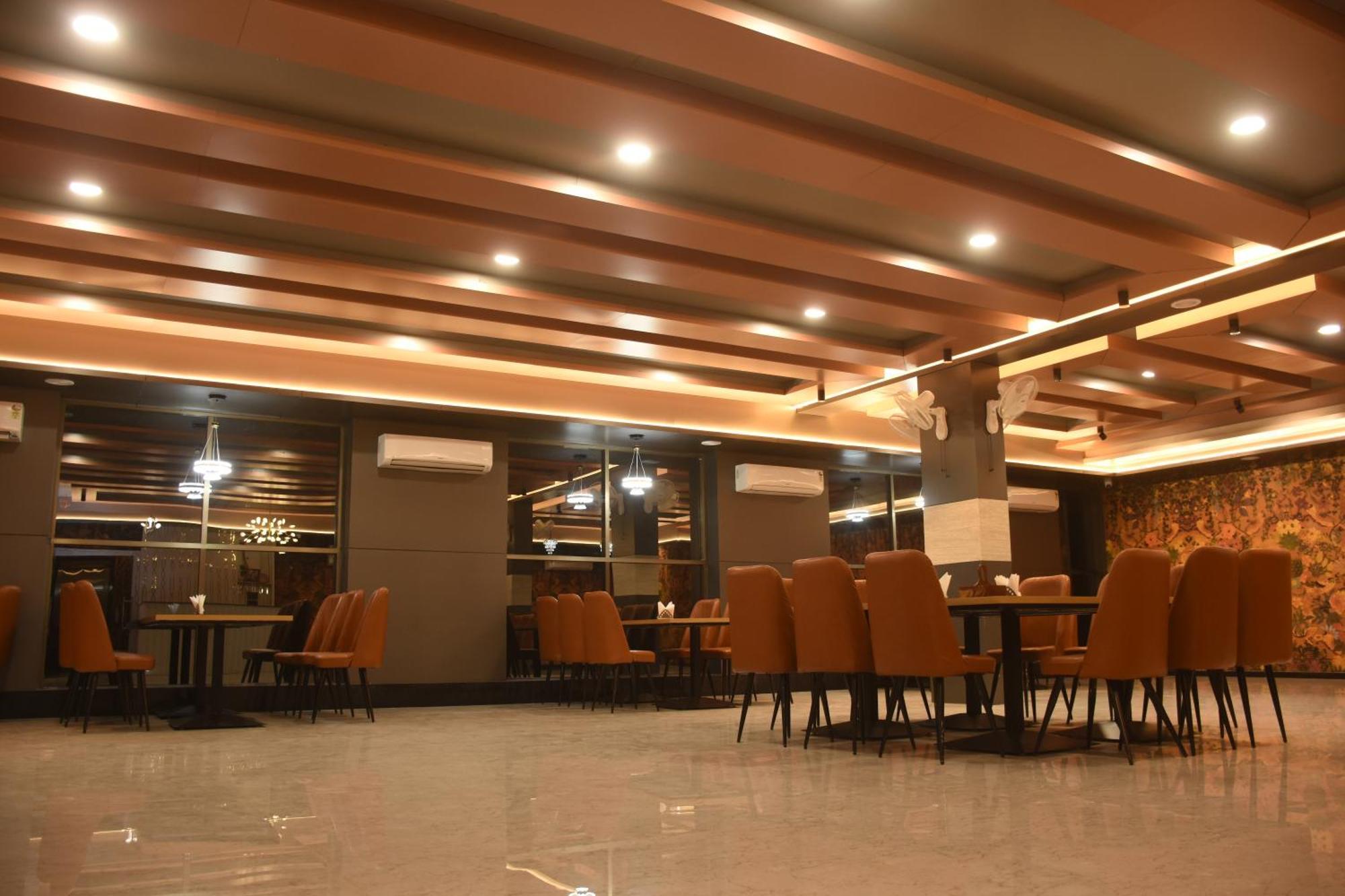 Hotel Pride Of Chittor Chittorgarh Екстериор снимка