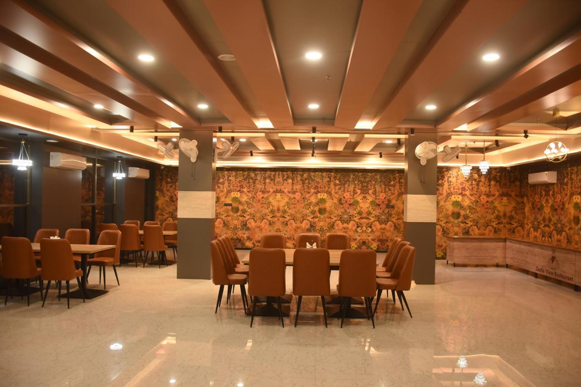 Hotel Pride Of Chittor Chittorgarh Екстериор снимка