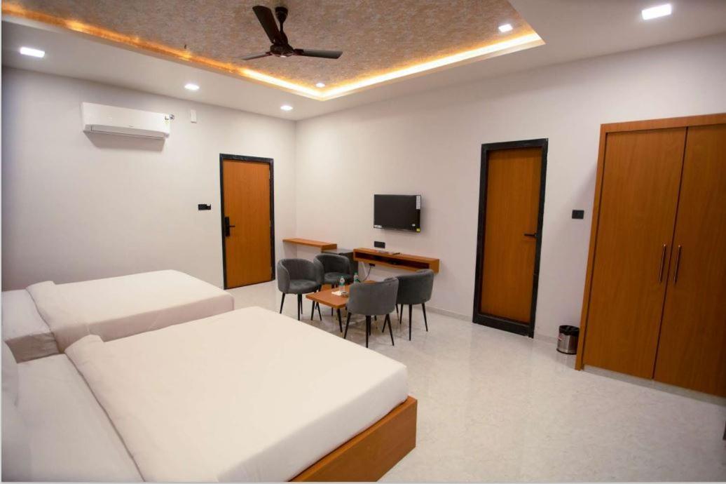 Hotel Pride Of Chittor Chittorgarh Екстериор снимка