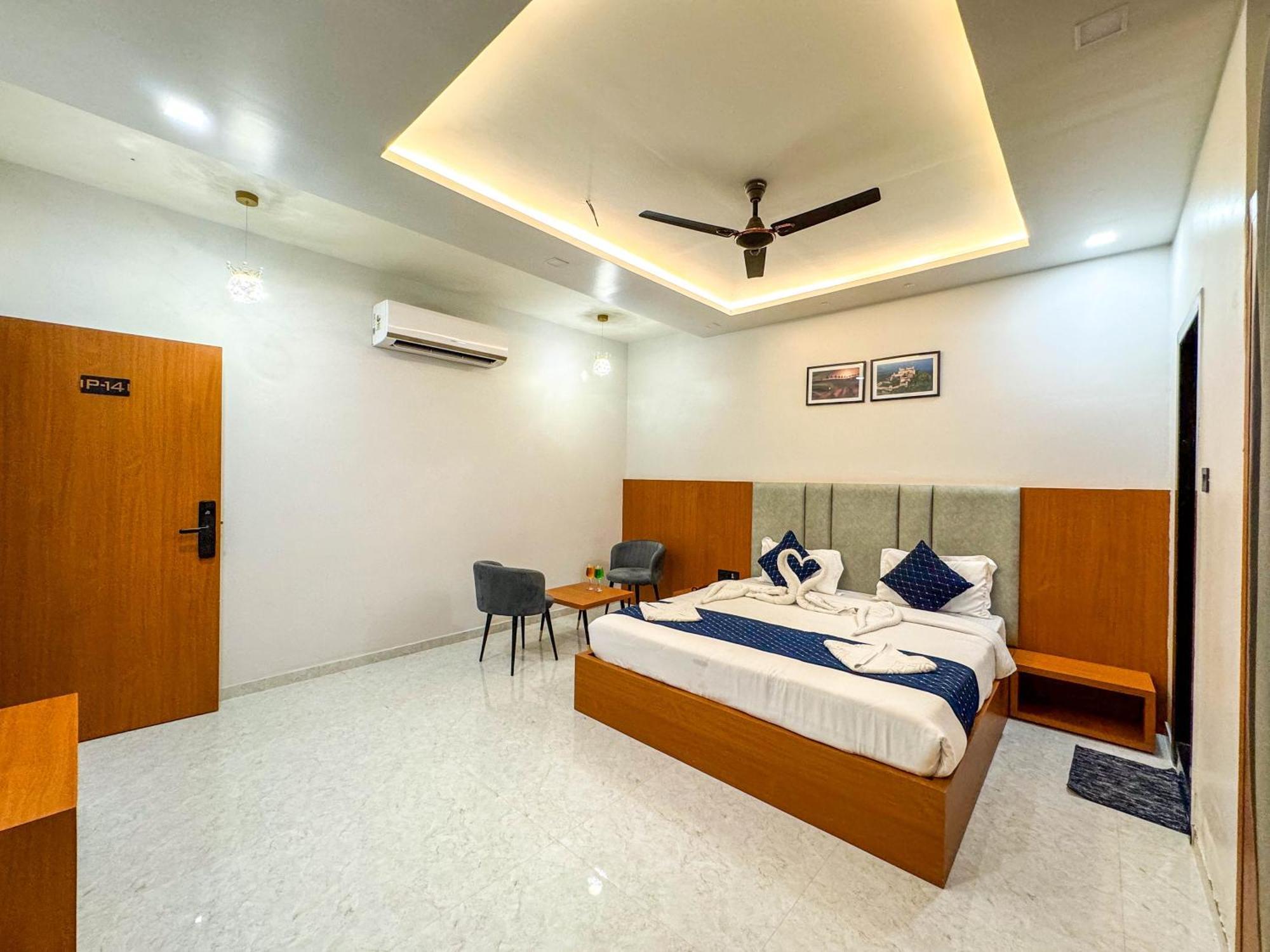 Hotel Pride Of Chittor Chittorgarh Екстериор снимка